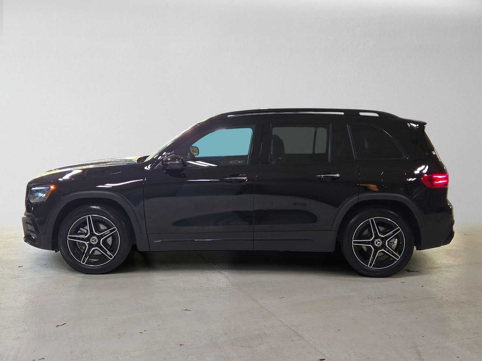 2026 Mercedes-Benz GLB 250 4MATIC® SUV