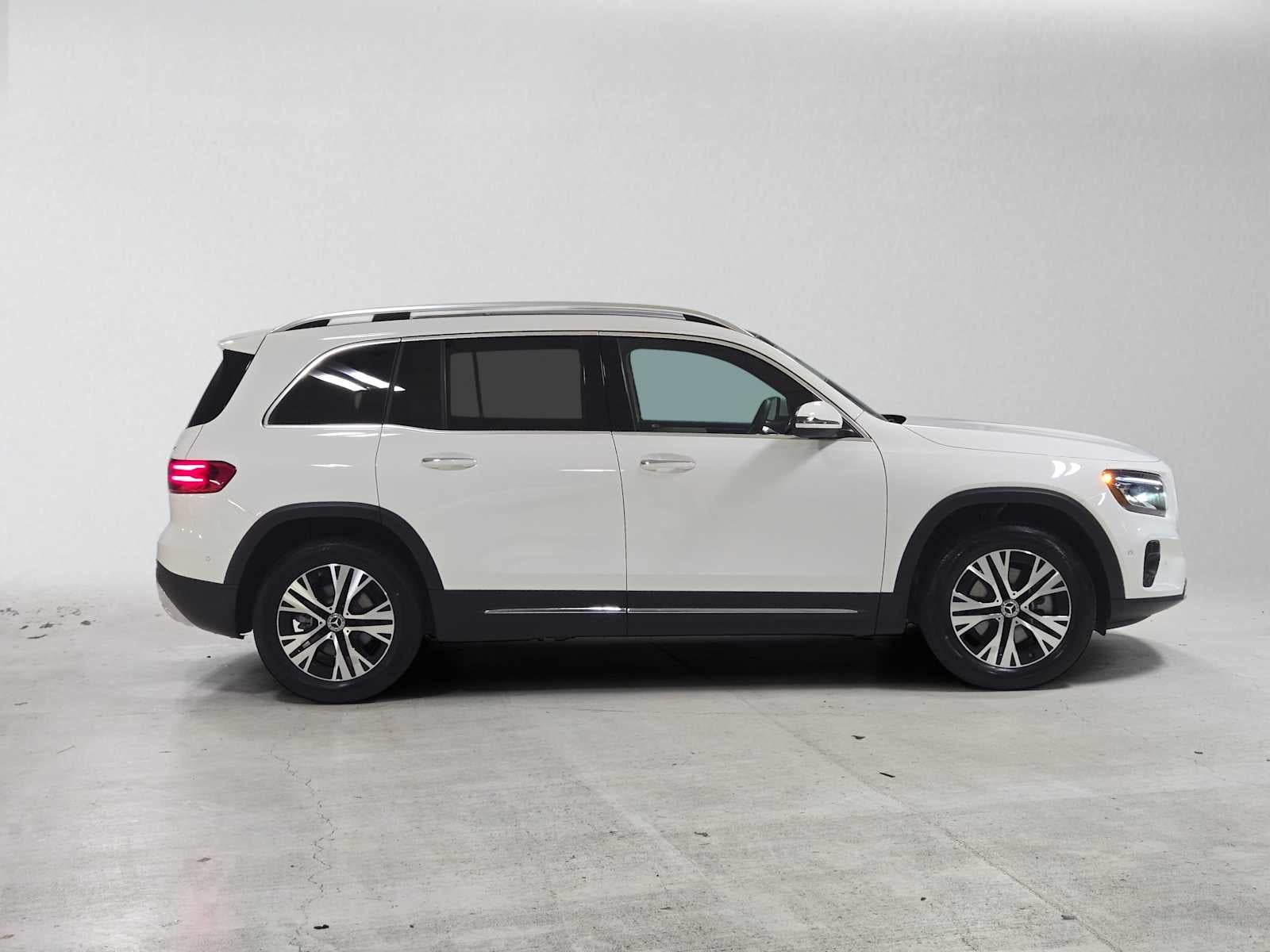 2026 Mercedes-Benz GLB 250 4MATIC® SUV