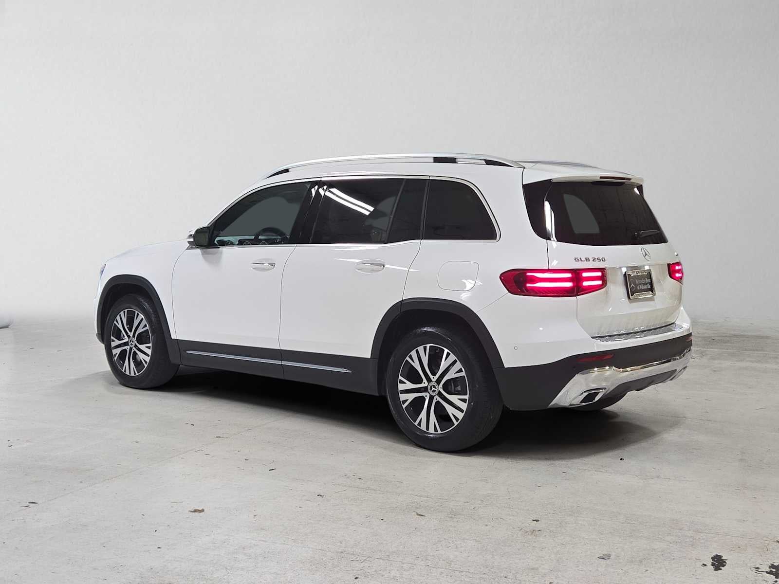2026 Mercedes-Benz GLB 250 4MATIC® SUV