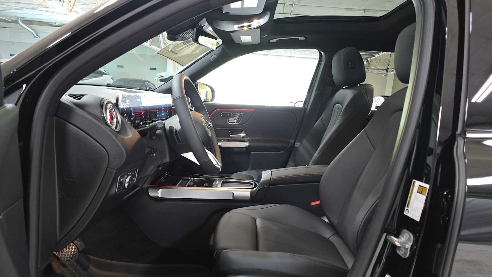 2026 Mercedes-Benz GLB 250 4MATIC® SUV