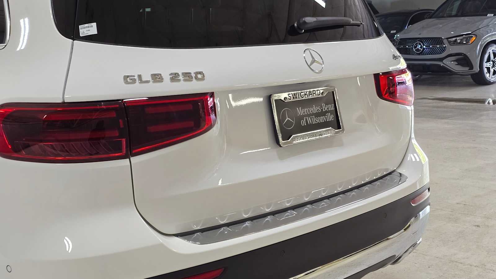 2026 Mercedes-Benz GLB 250 4MATIC® SUV