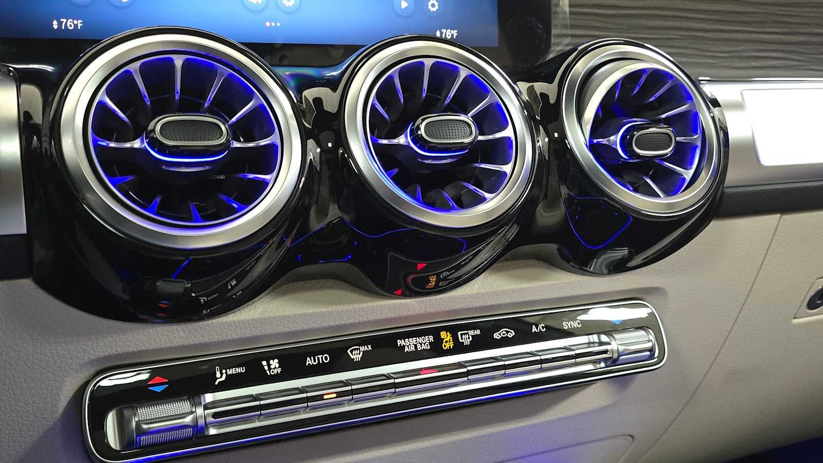 2026 Mercedes-Benz GLB 250 4MATIC® SUV