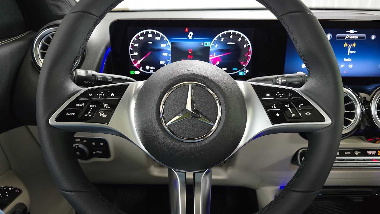 2026 Mercedes-Benz GLB 250 4MATIC® SUV