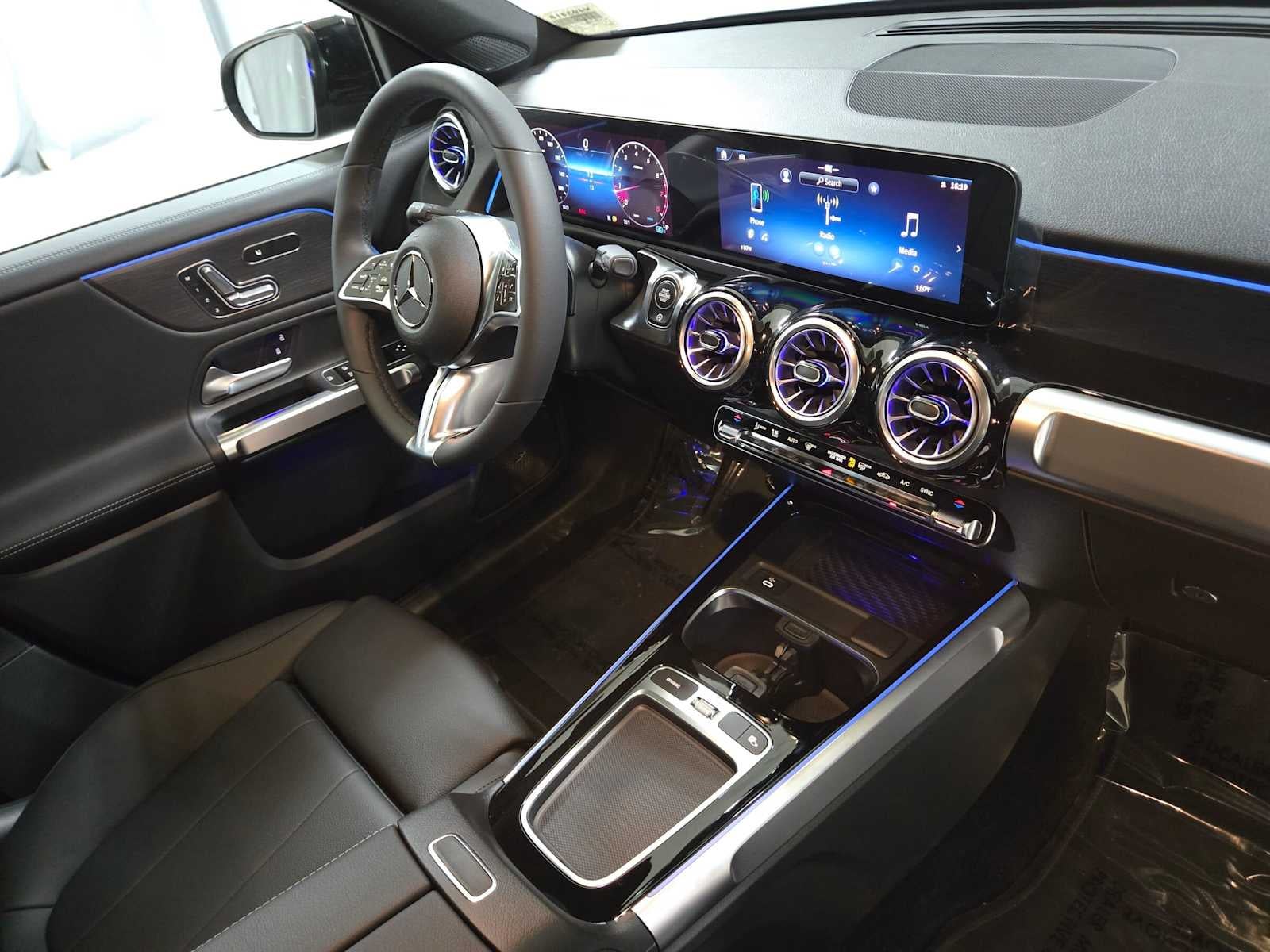 2026 Mercedes-Benz GLB 250 4MATIC® SUV