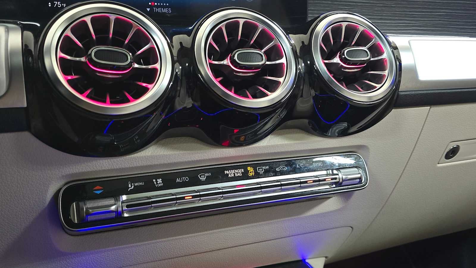 2023 Mercedes-Benz GLB 250 4MATIC® SUV