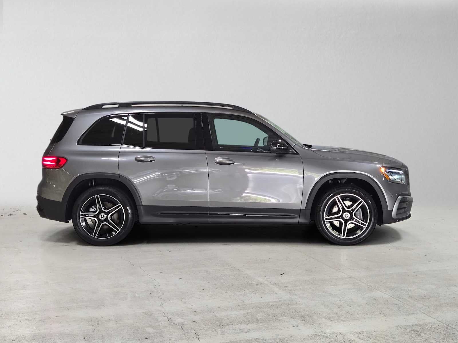 2026 Mercedes-Benz GLB 250 4MATIC® SUV