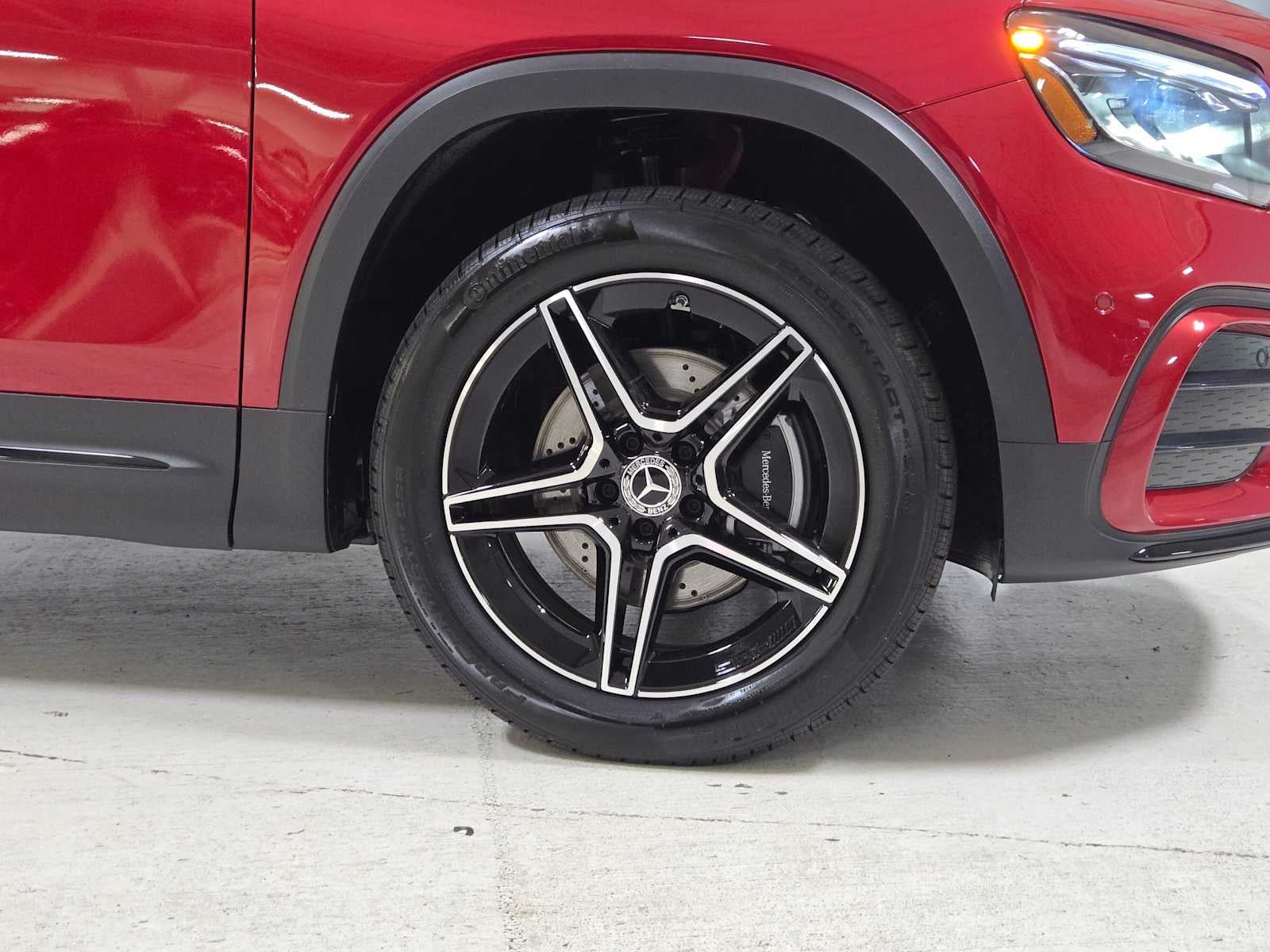 2026 Mercedes-Benz GLB 250 4MATIC® SUV