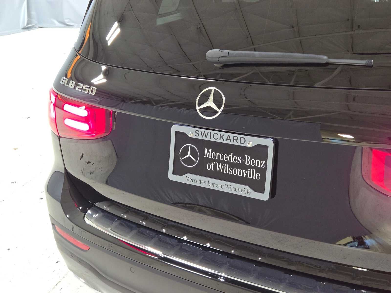 2026 Mercedes-Benz GLB 250 4MATIC® SUV