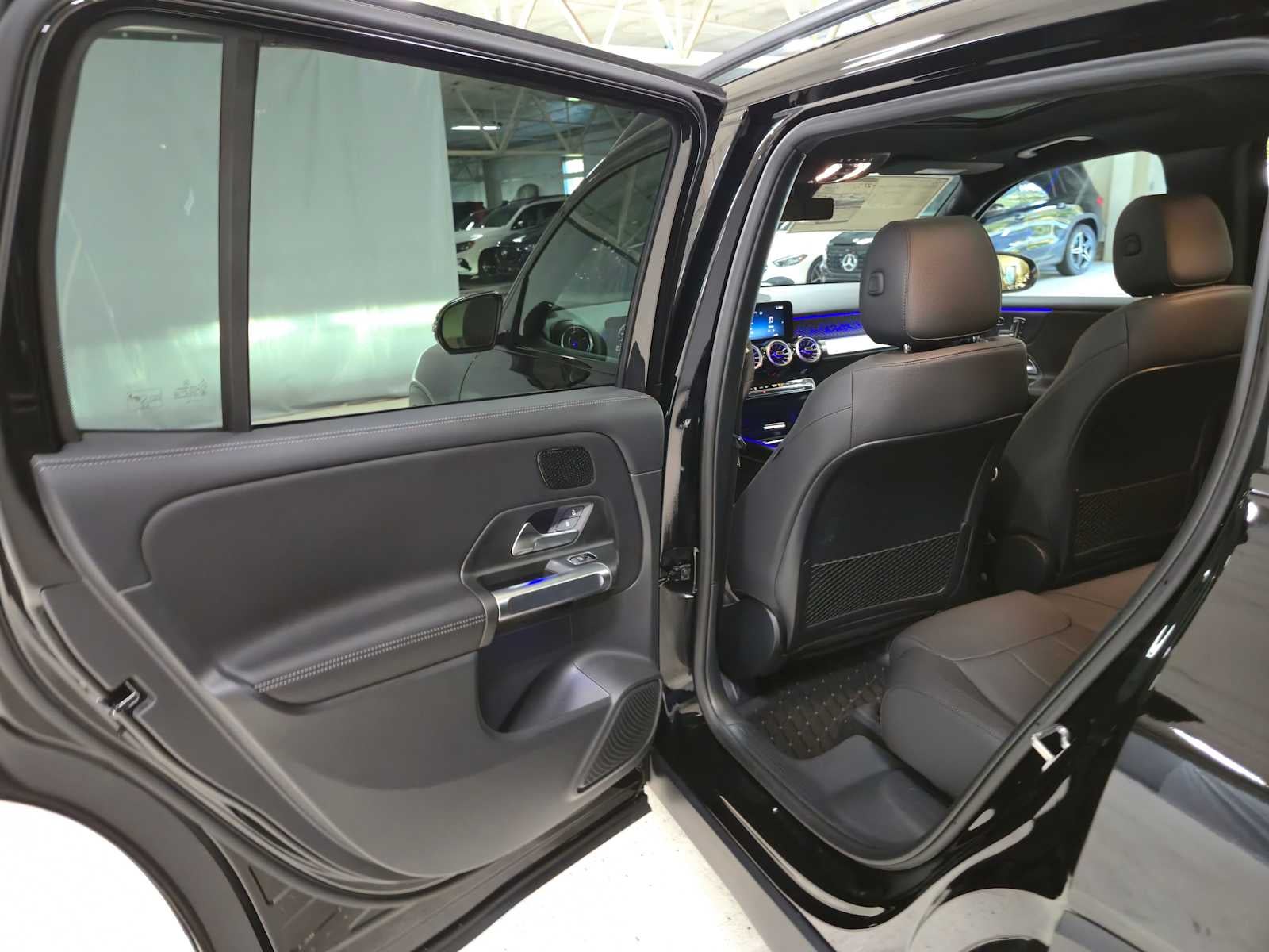 2026 Mercedes-Benz GLB 250 4MATIC® SUV