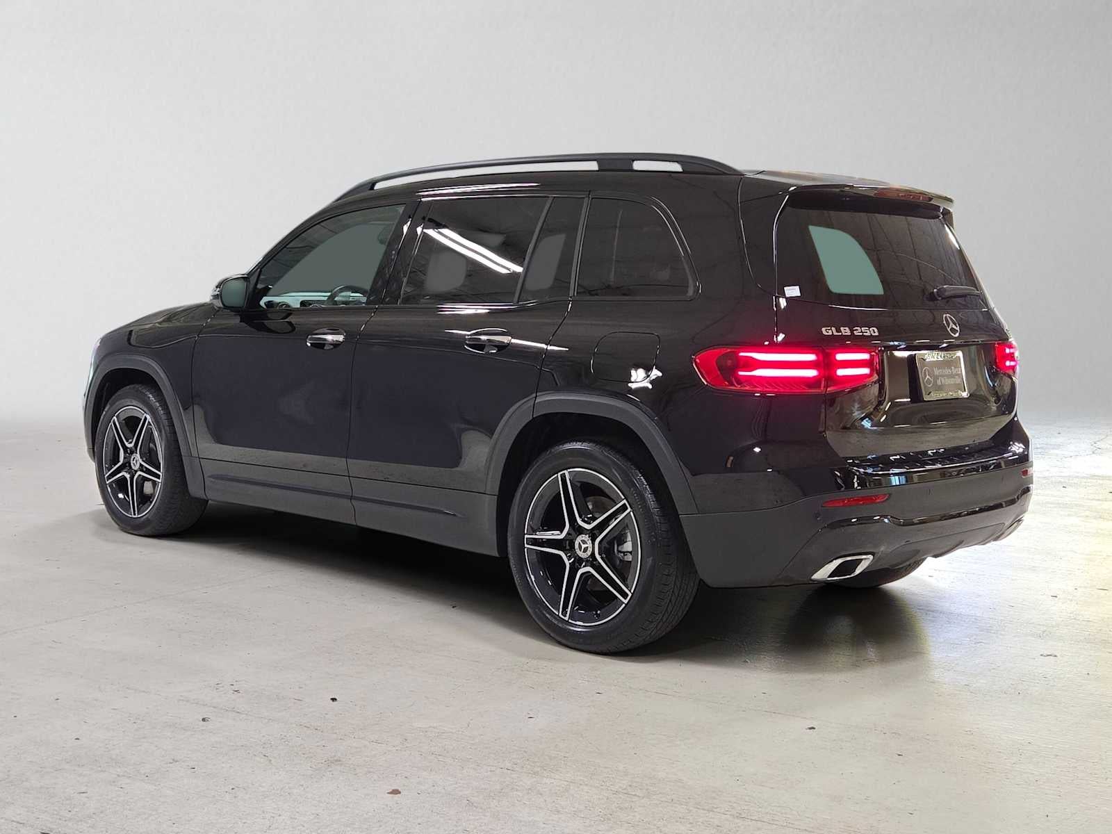 2026 Mercedes-Benz GLB 250 4MATIC® SUV