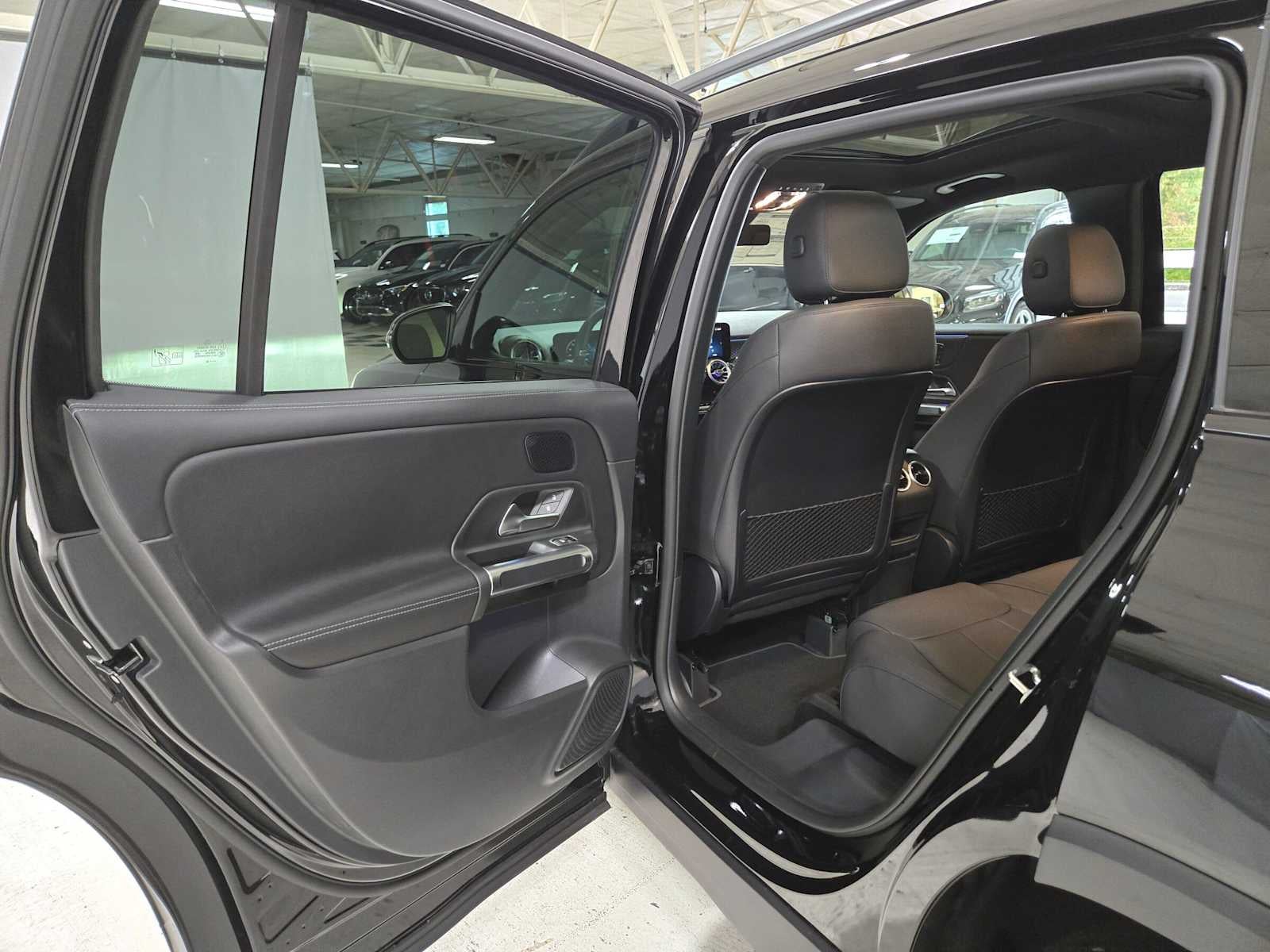 2026 Mercedes-Benz GLB 250 4MATIC® SUV