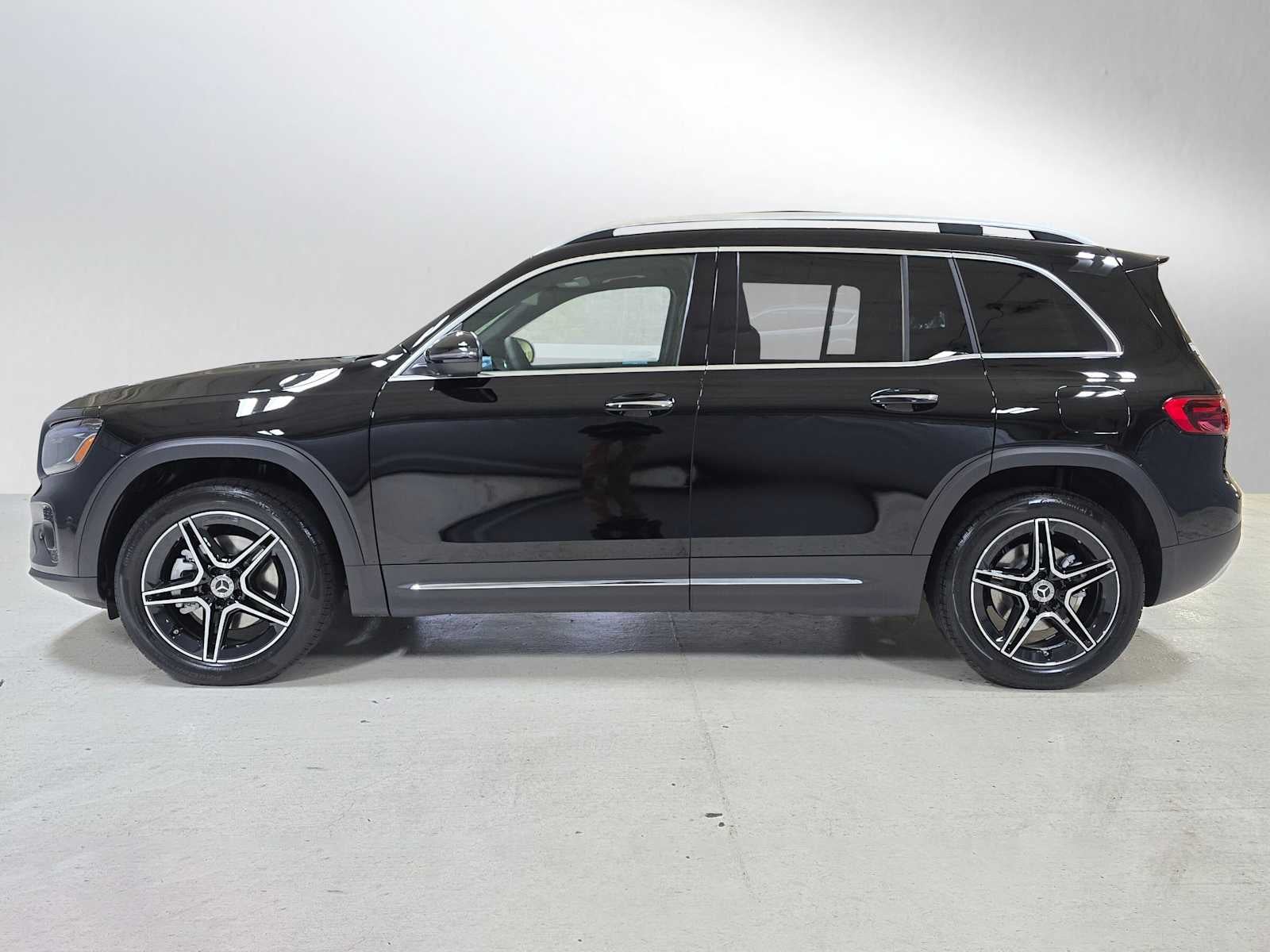 2026 Mercedes-Benz GLB 250 4MATIC® SUV