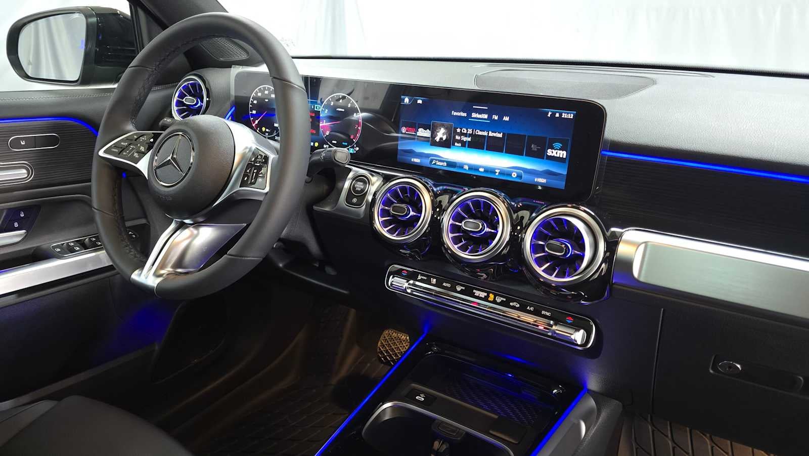 2026 Mercedes-Benz GLB 250 4MATIC® SUV