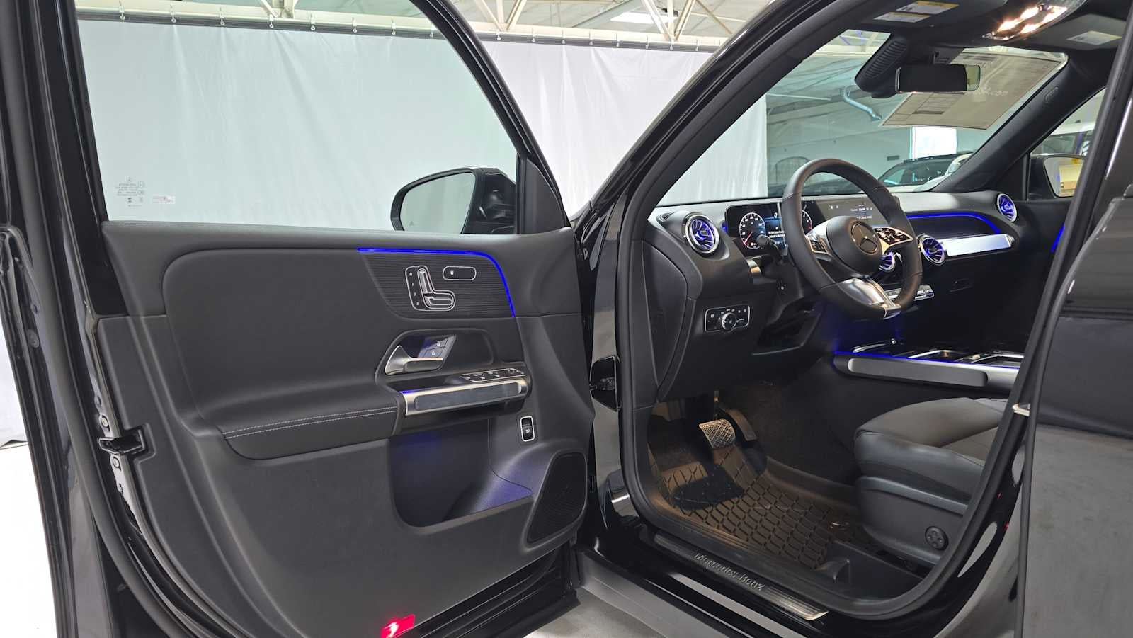 2026 Mercedes-Benz GLB 250 4MATIC® SUV