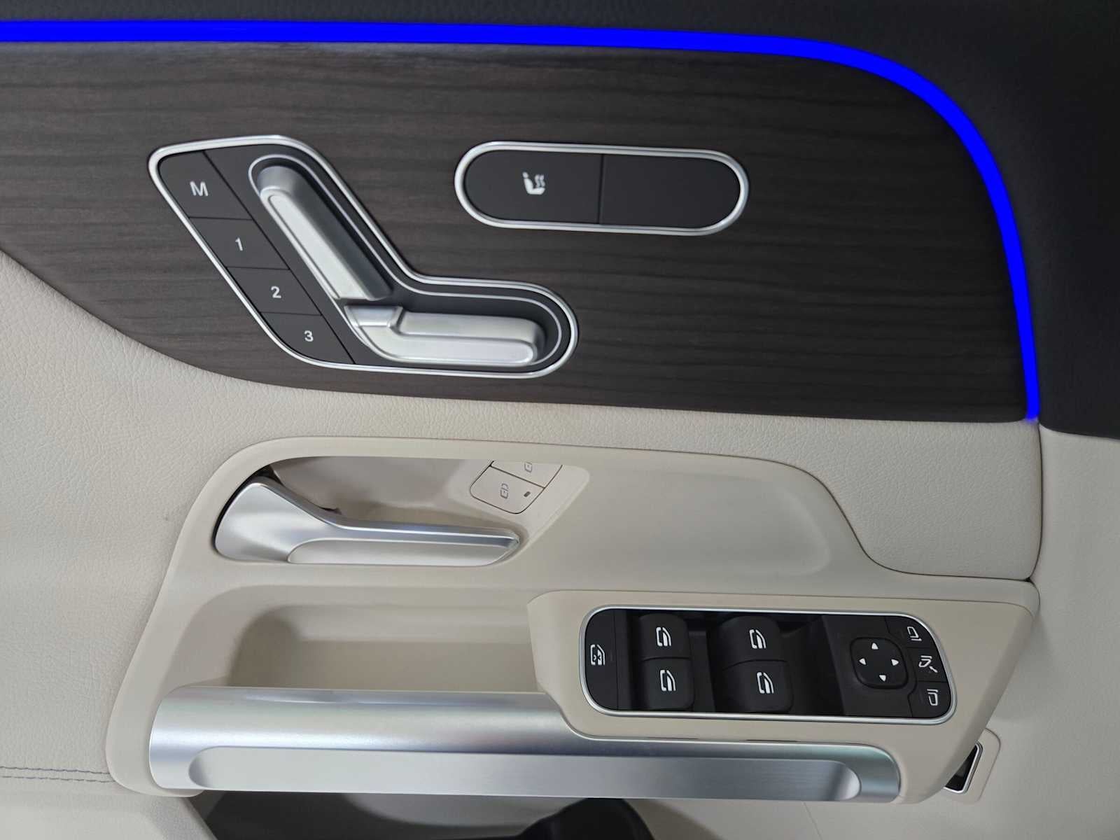 2026 Mercedes-Benz GLB 250 4MATIC® SUV
