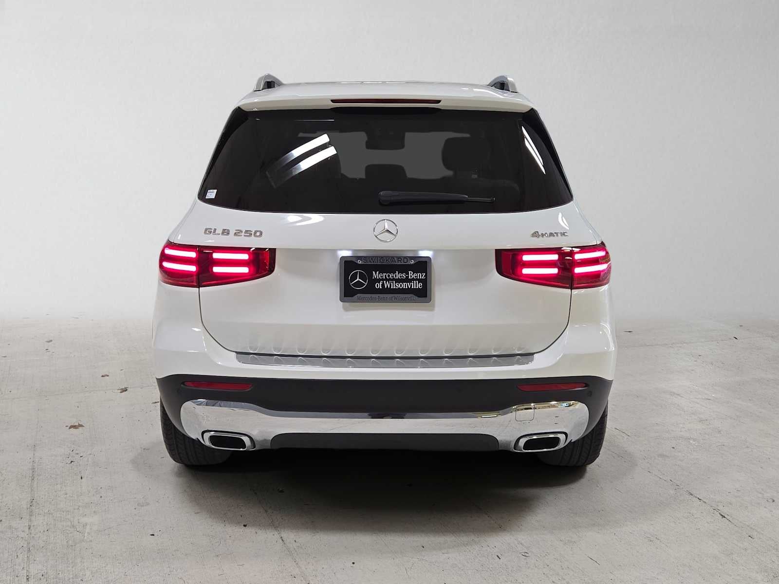 2026 Mercedes-Benz GLB 250 4MATIC® SUV