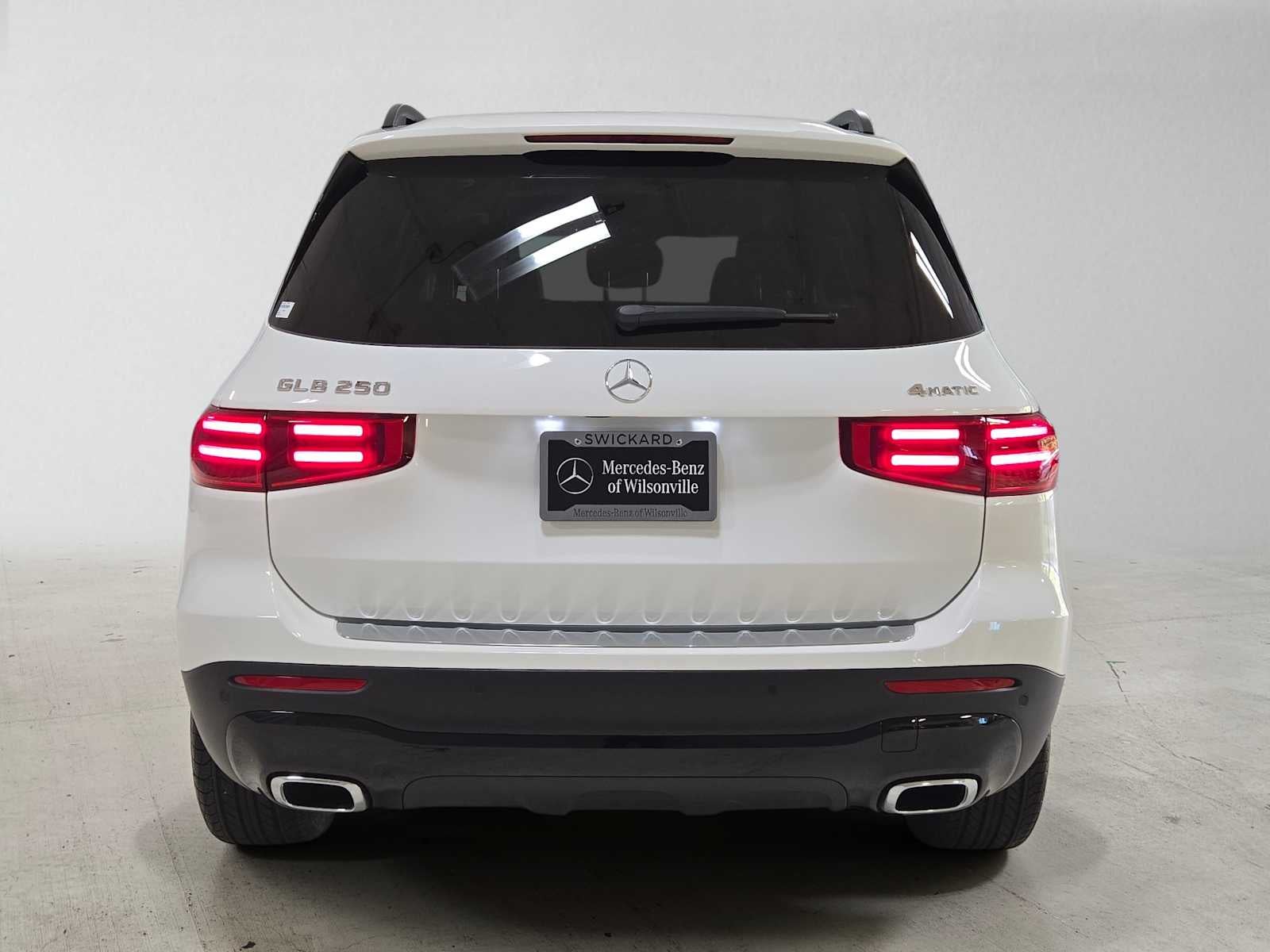 2026 Mercedes-Benz GLB 250 4MATIC® SUV