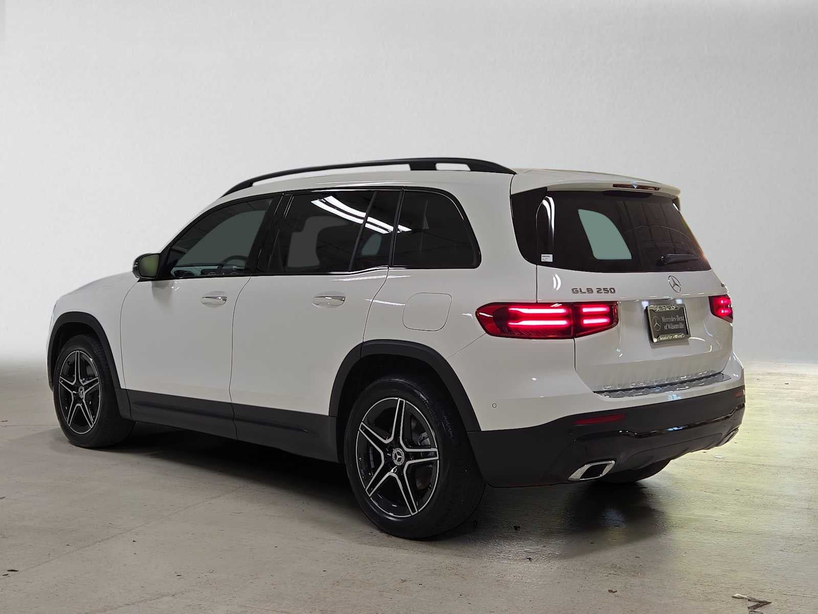 2026 Mercedes-Benz GLB 250 4MATIC® SUV