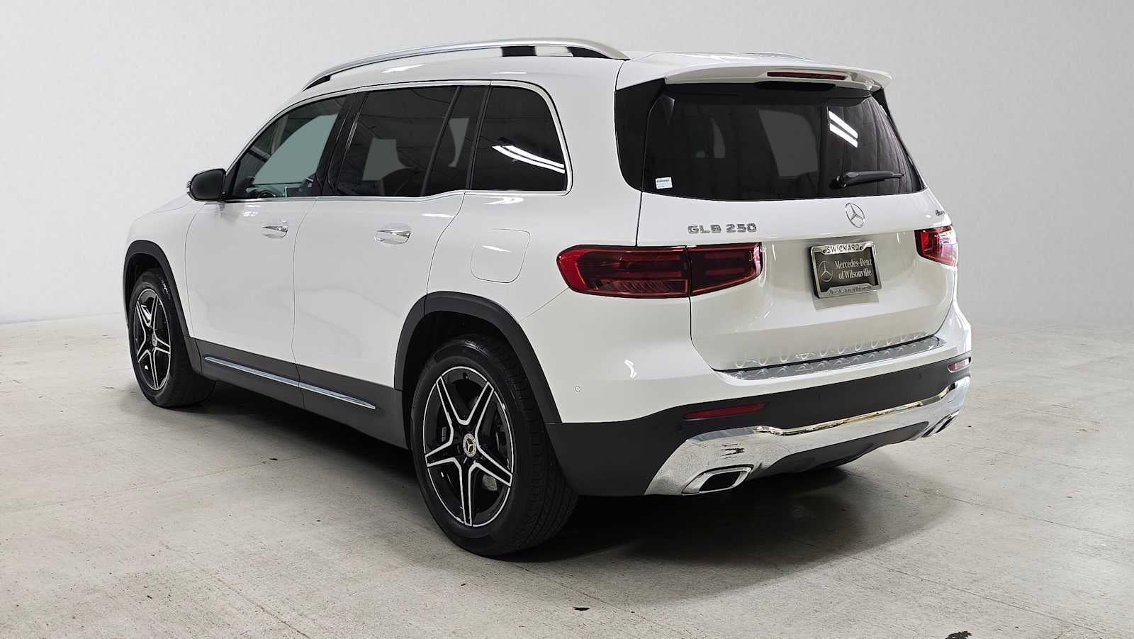 2026 Mercedes-Benz GLB 250 4MATIC® SUV