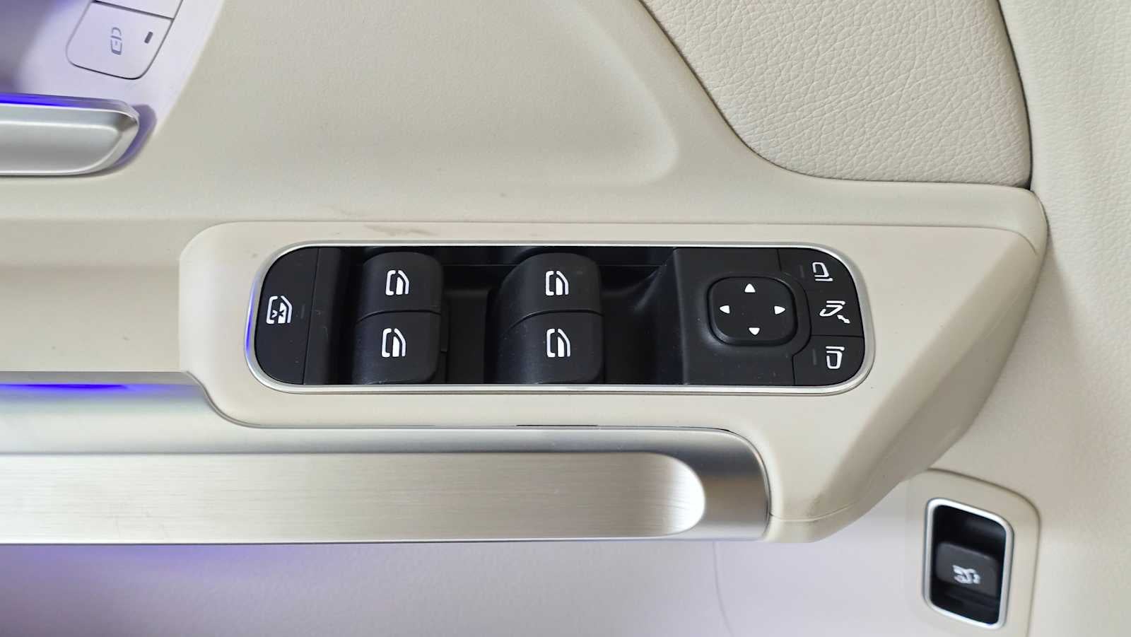 2026 Mercedes-Benz GLB 250 4MATIC® SUV