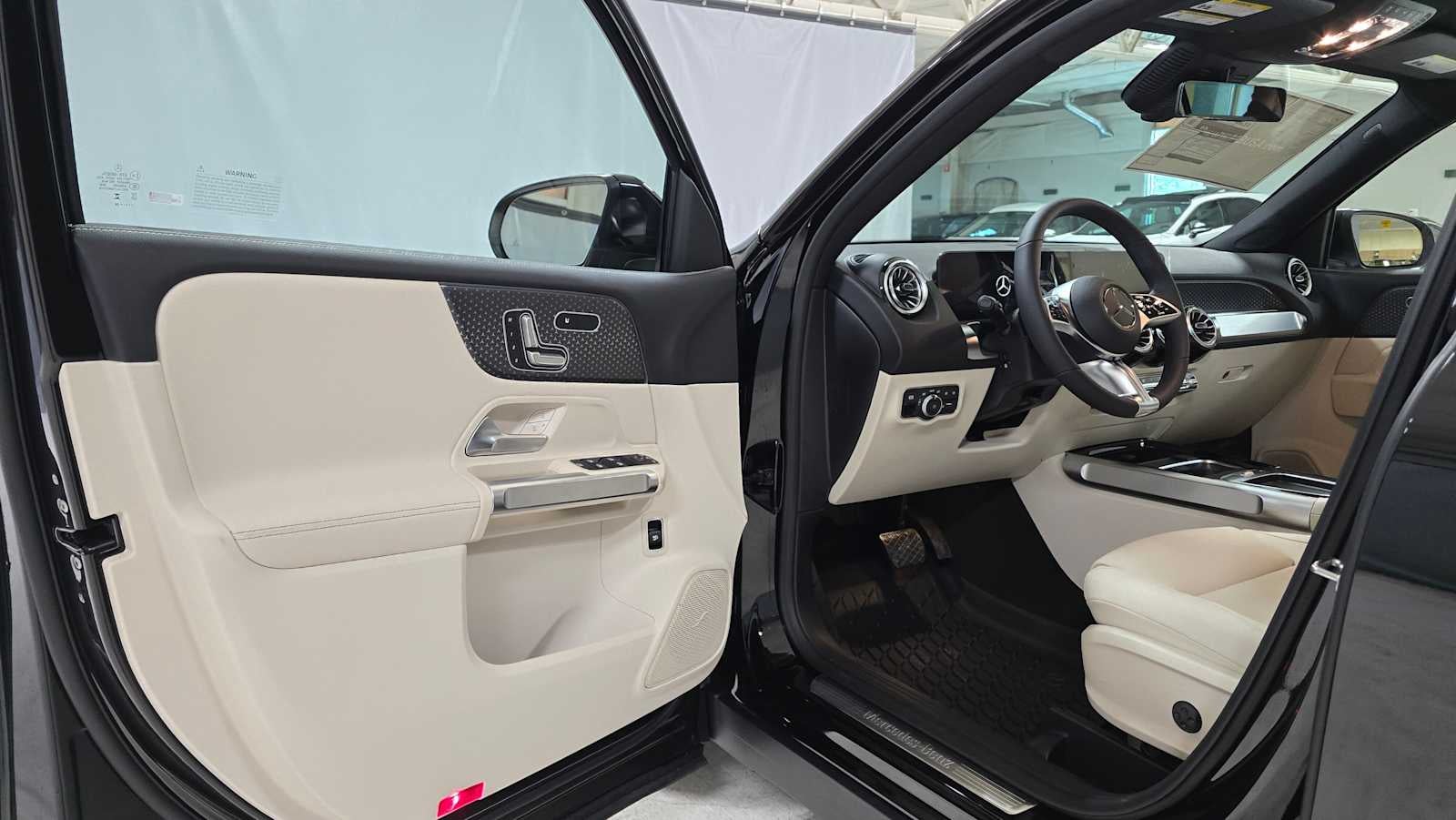 2026 Mercedes-Benz GLB 250 4MATIC® SUV