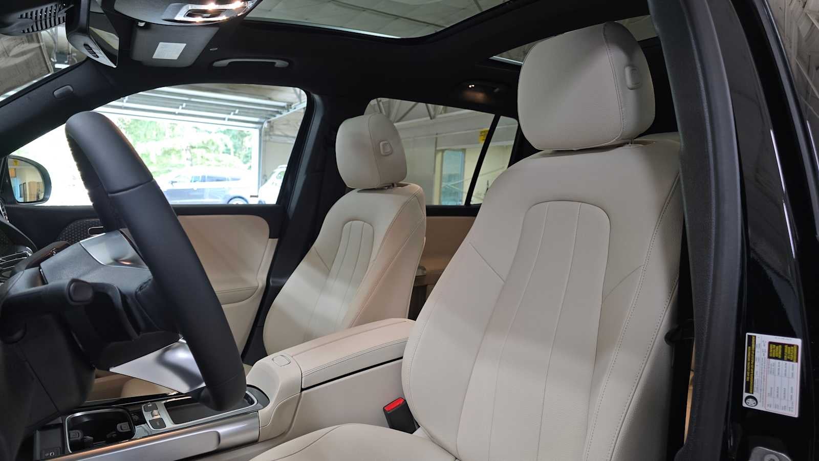 2026 Mercedes-Benz GLB 250 4MATIC® SUV