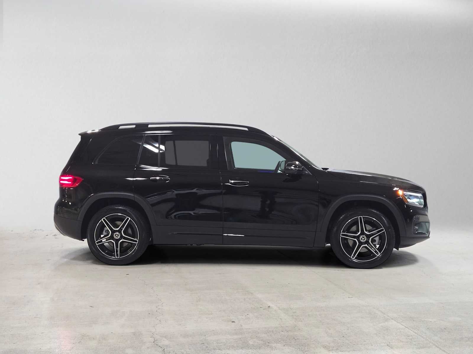 2026 Mercedes-Benz GLB 250 4MATIC® SUV