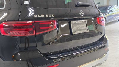2025 Mercedes-Benz GLB GLB 250