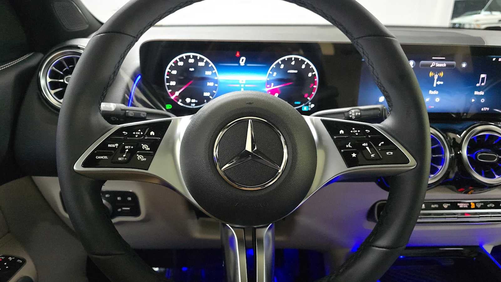 2026 Mercedes-Benz GLB 250 4MATIC® SUV