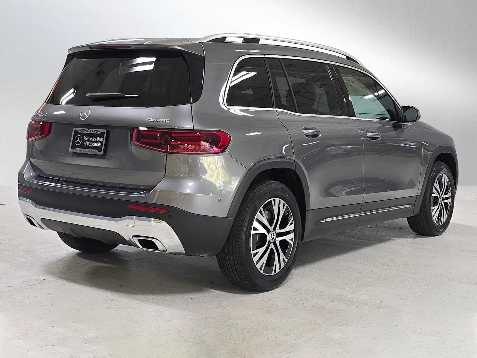 2026 Mercedes-Benz GLB 250 4MATIC® SUV