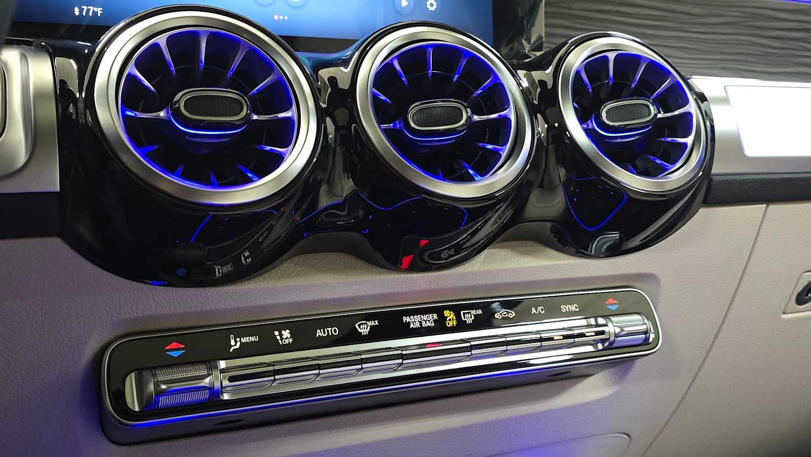 2026 Mercedes-Benz GLB 250 4MATIC® SUV