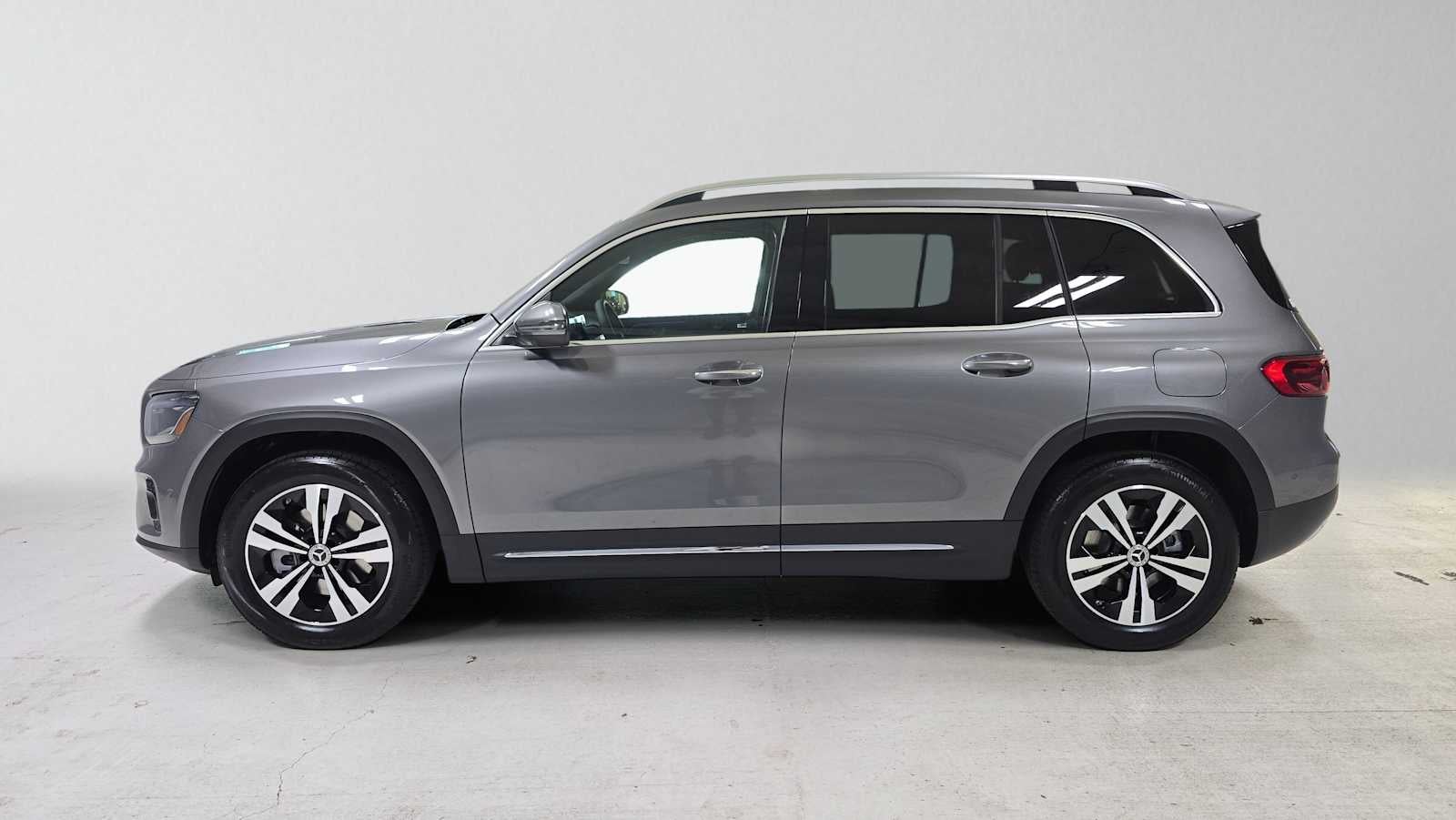2026 Mercedes-Benz GLB 250 4MATIC® SUV