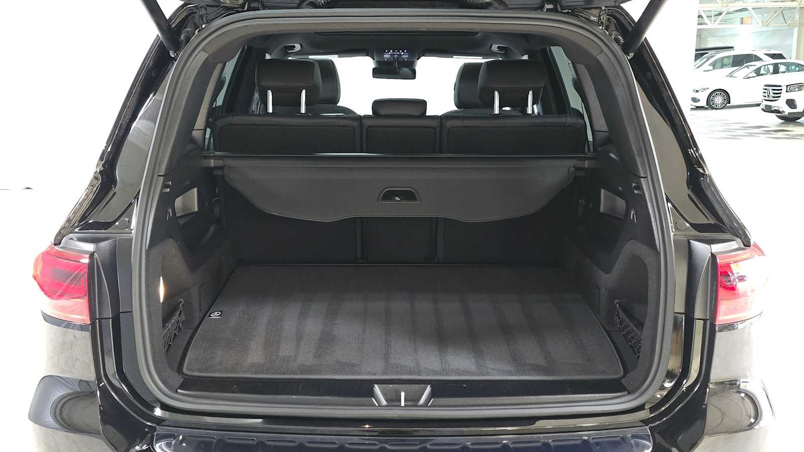 2025 Mercedes-Benz GLB GLB 250