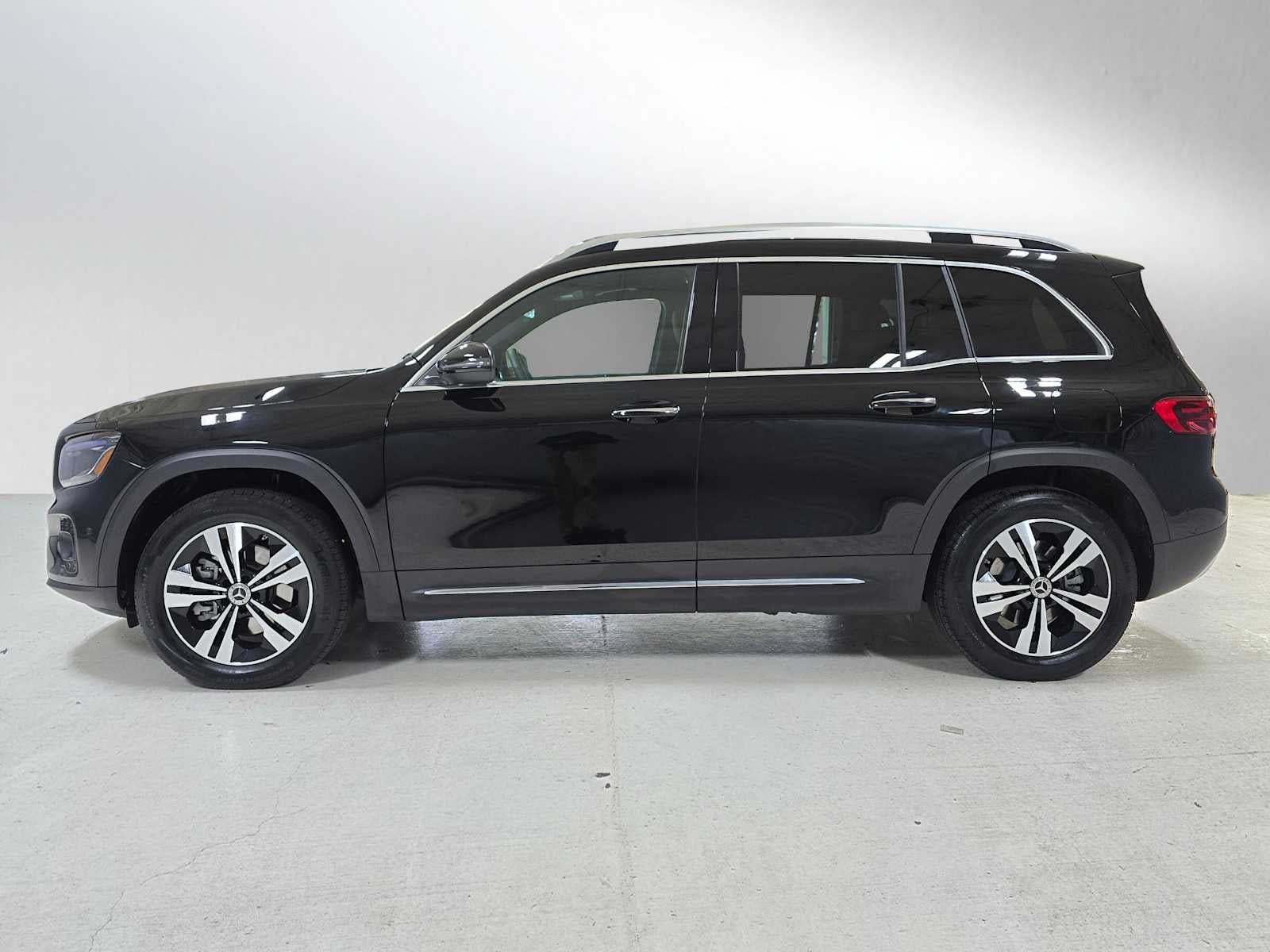 2025 Mercedes-Benz GLB GLB 250