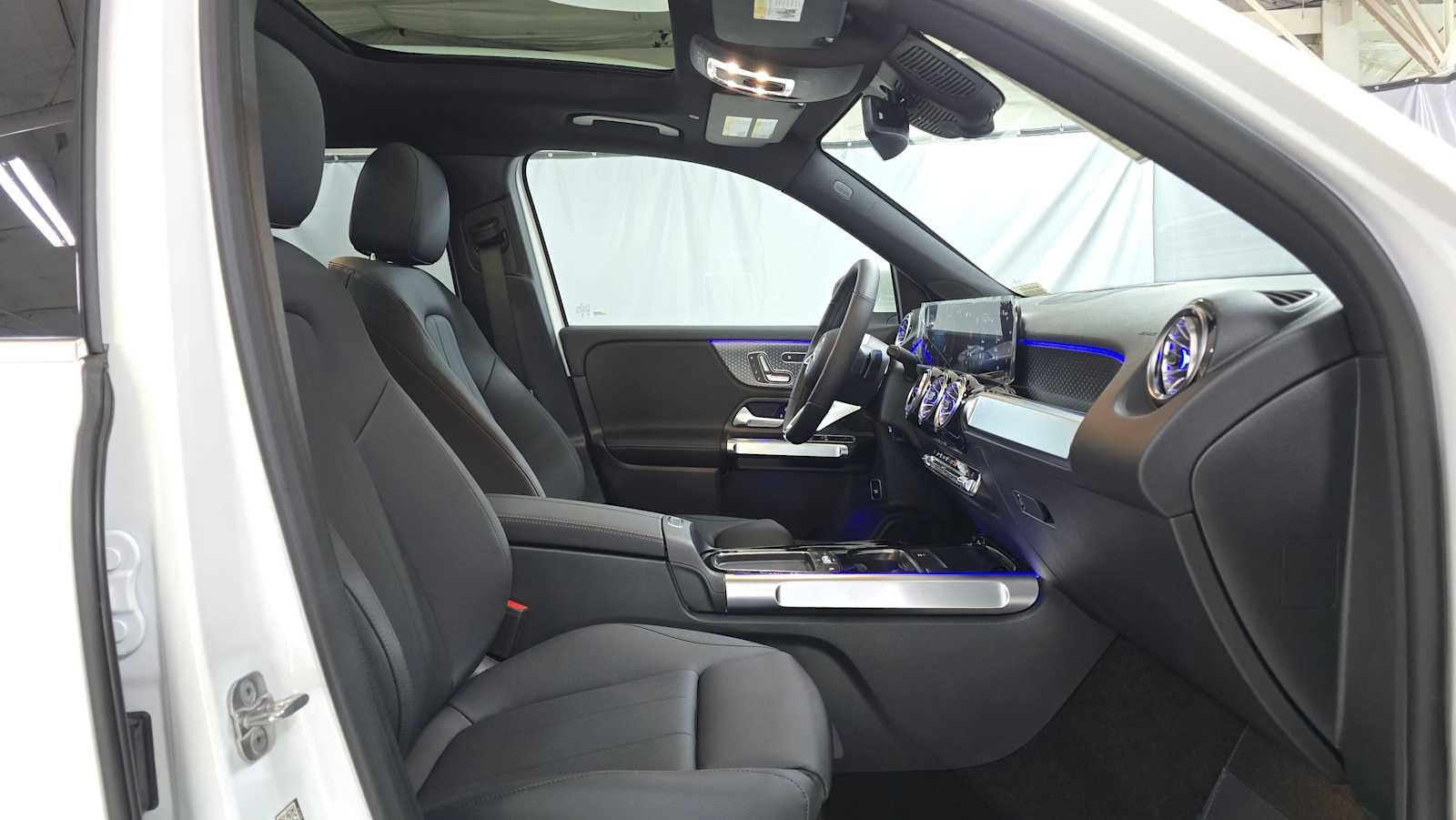 2026 Mercedes-Benz GLB 250 4MATIC® SUV