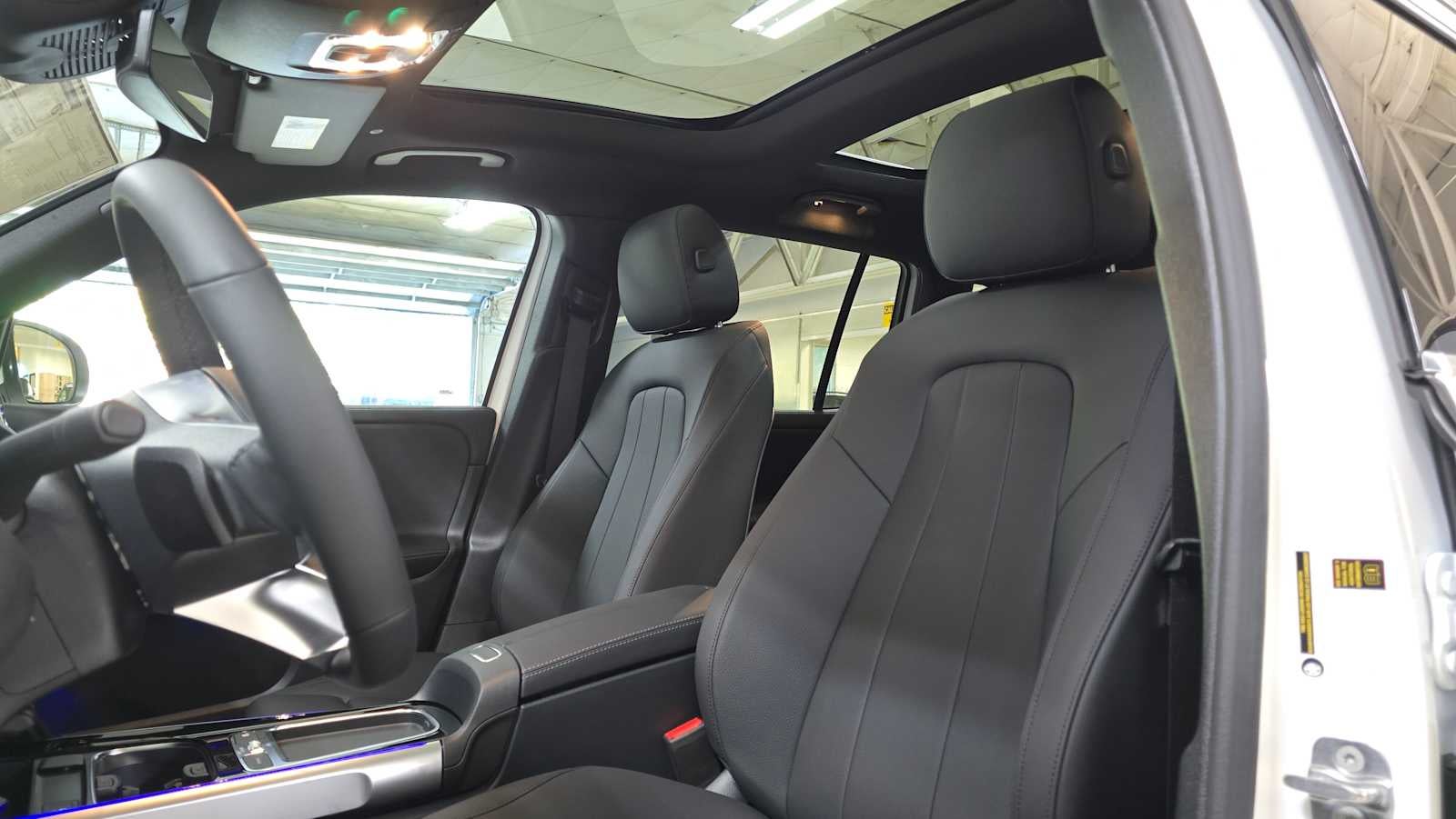 2026 Mercedes-Benz GLB 250 4MATIC® SUV