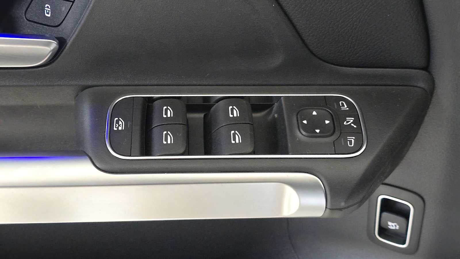 2026 Mercedes-Benz GLB 250 4MATIC® SUV