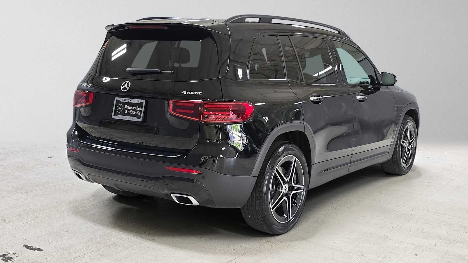 2026 Mercedes-Benz GLB 250 4MATIC® SUV