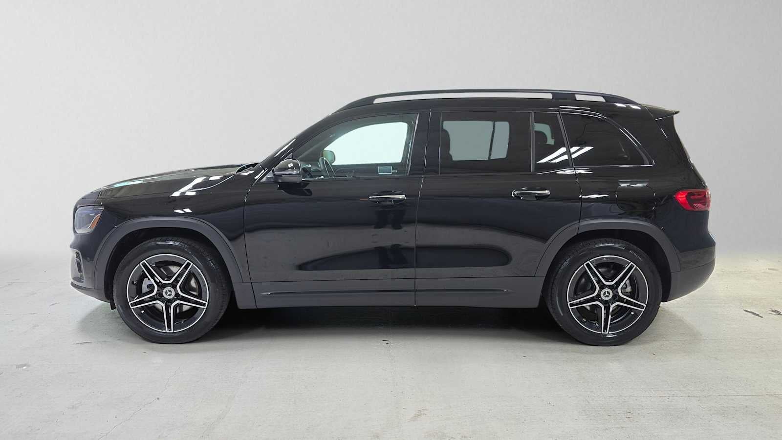 2026 Mercedes-Benz GLB 250 4MATIC® SUV