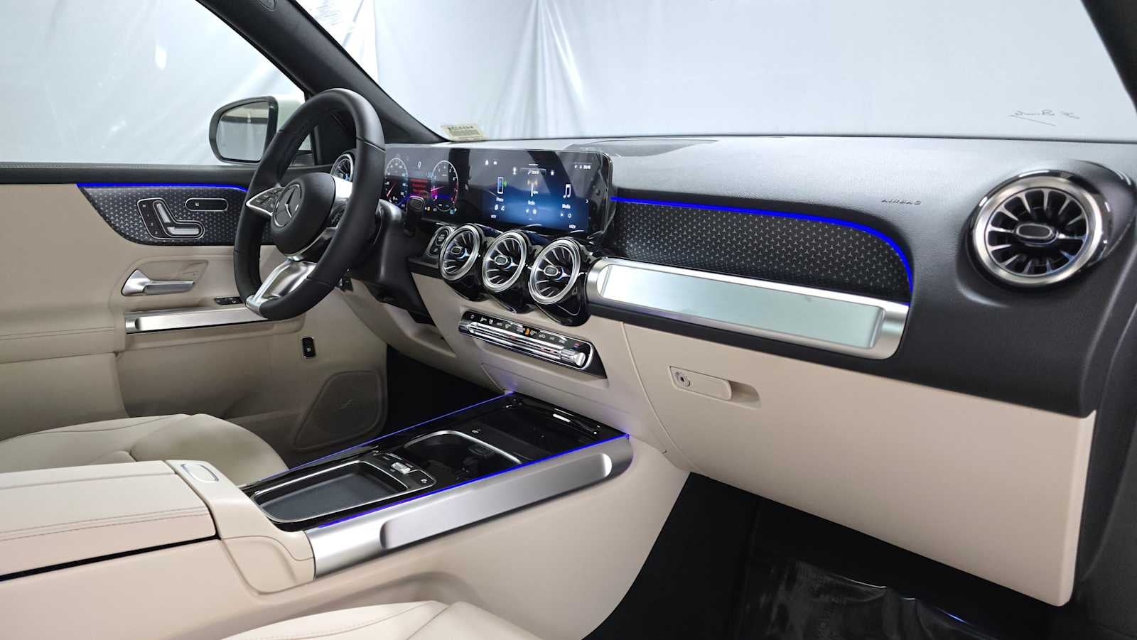 2026 Mercedes-Benz GLB 250 4MATIC® SUV