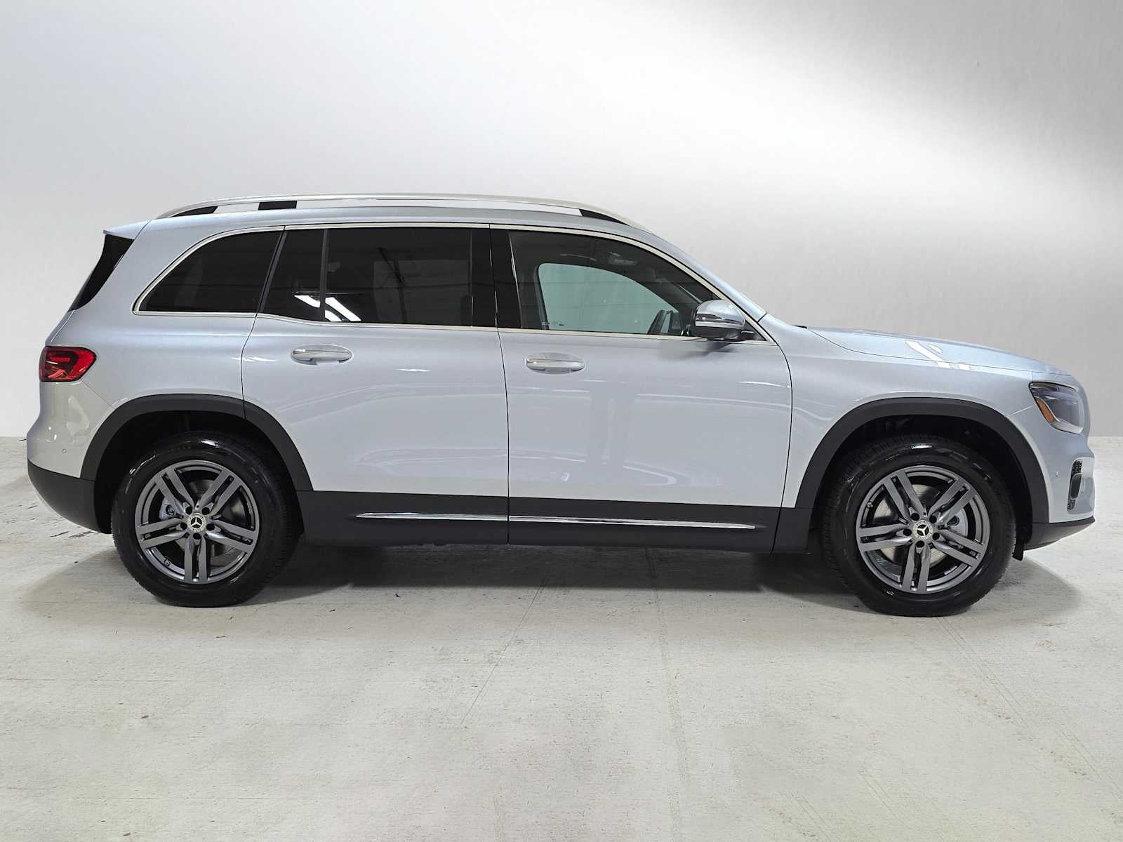 2026 Mercedes-Benz GLB 250 4MATIC® SUV