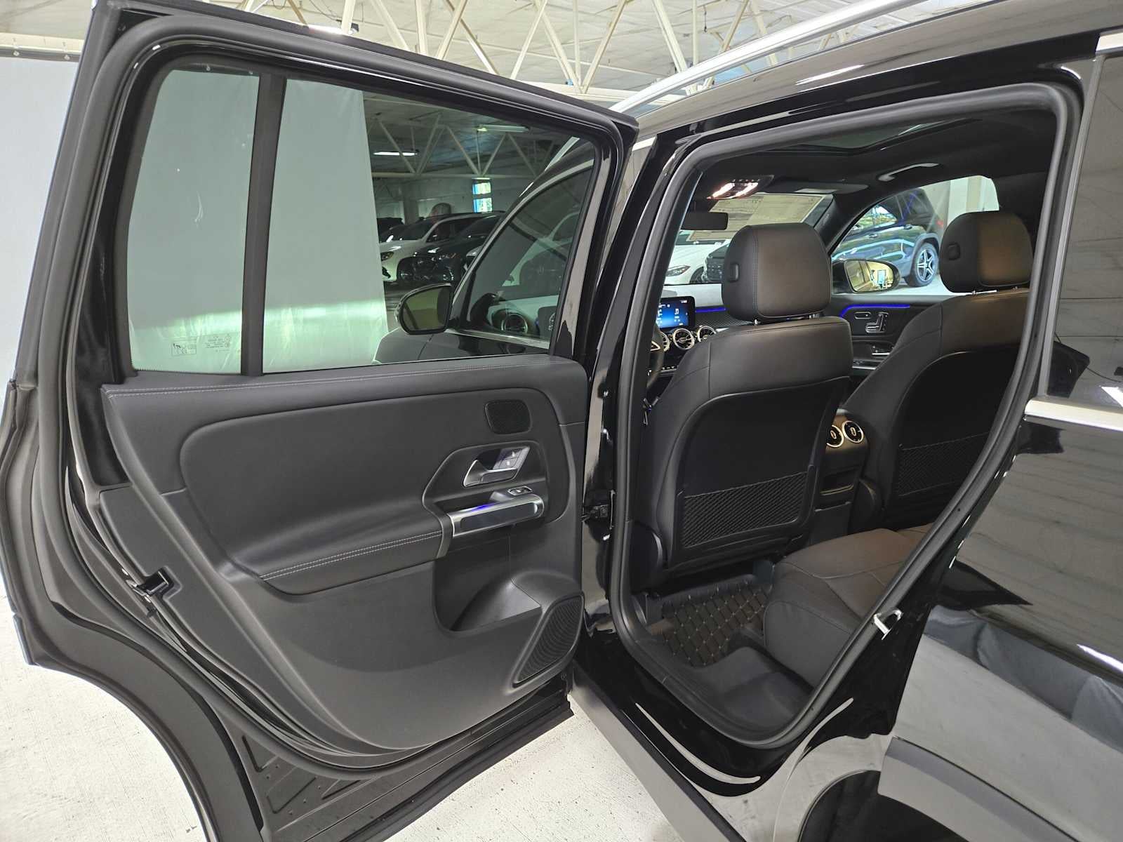 2026 Mercedes-Benz GLB 250 4MATIC® SUV