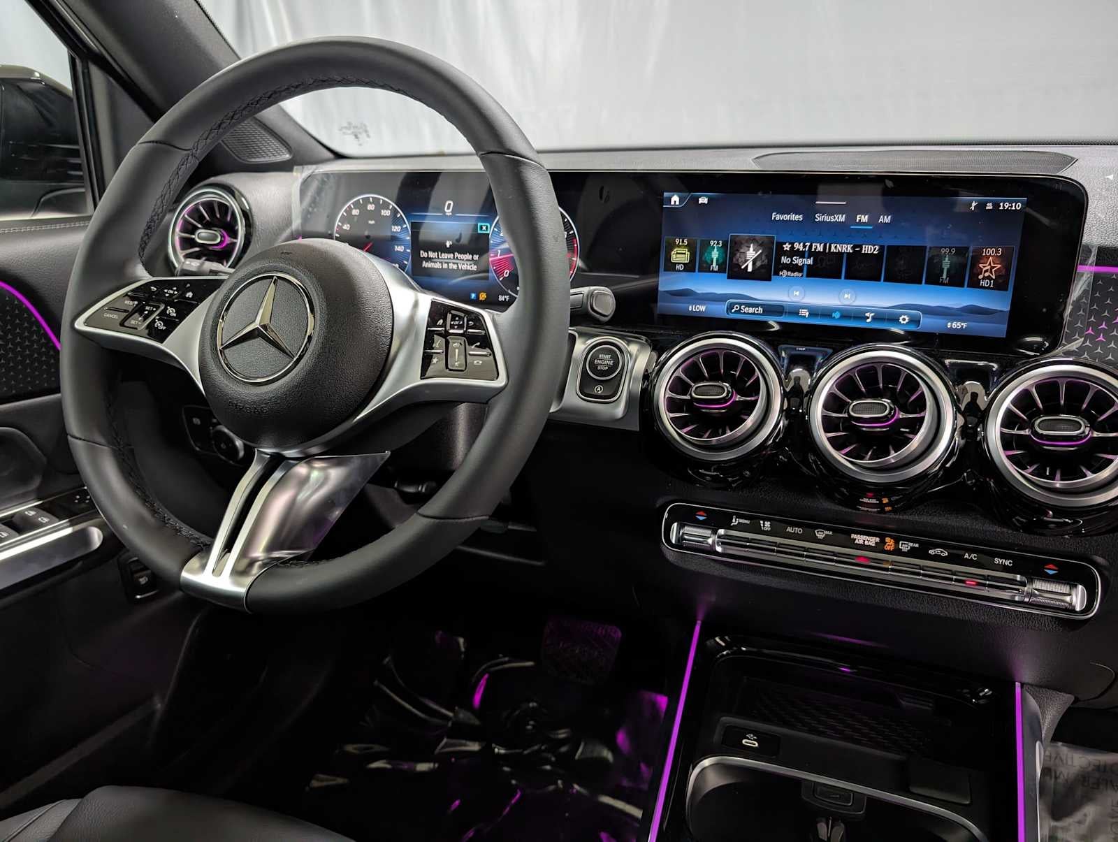 2026 Mercedes-Benz GLB 250 4MATIC® SUV