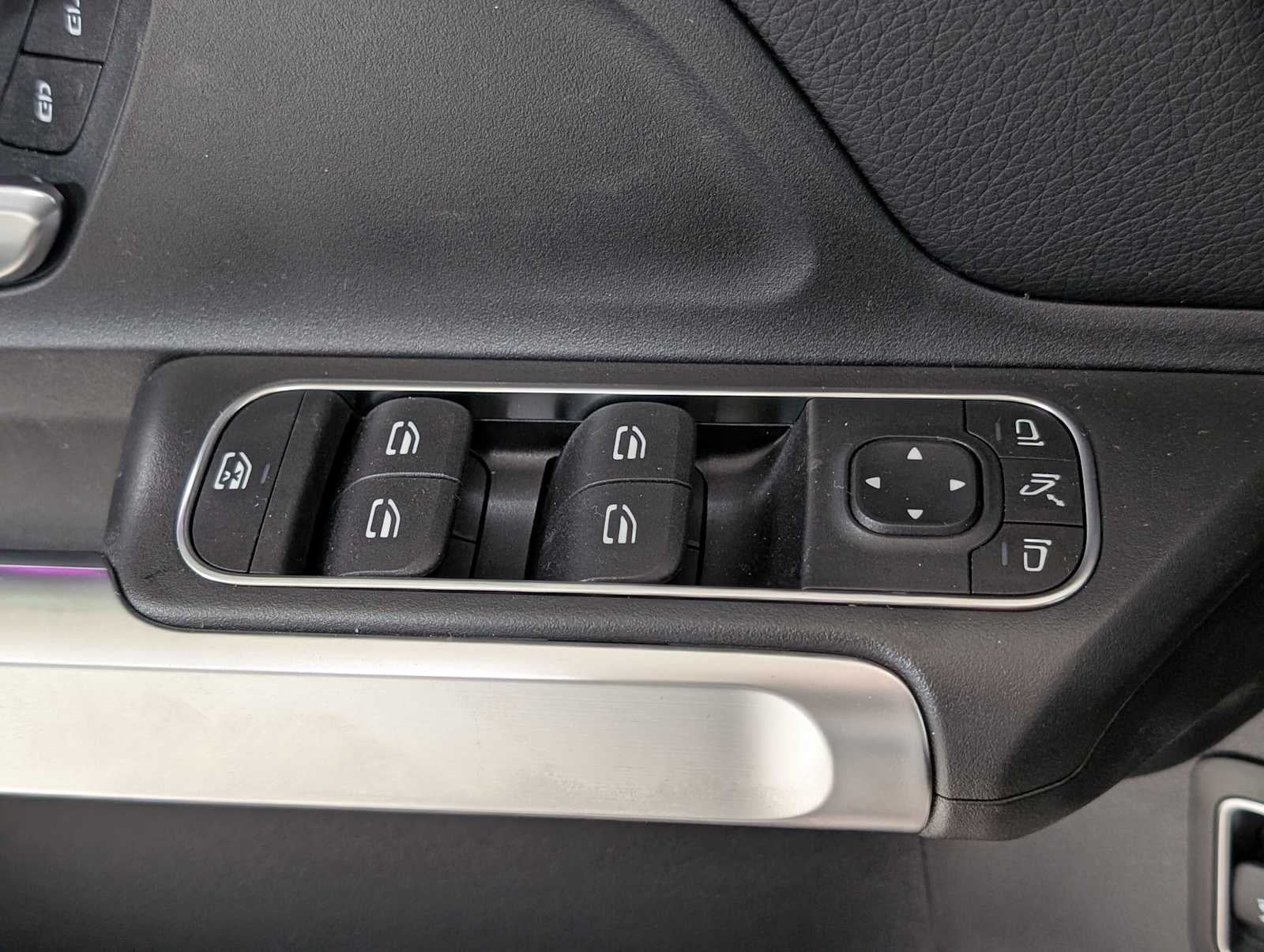 2026 Mercedes-Benz GLB 250 4MATIC® SUV