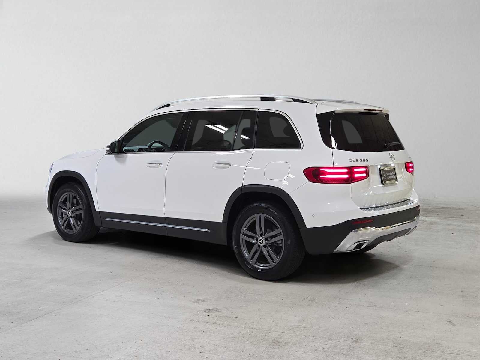 2026 Mercedes-Benz GLB 250 4MATIC® SUV