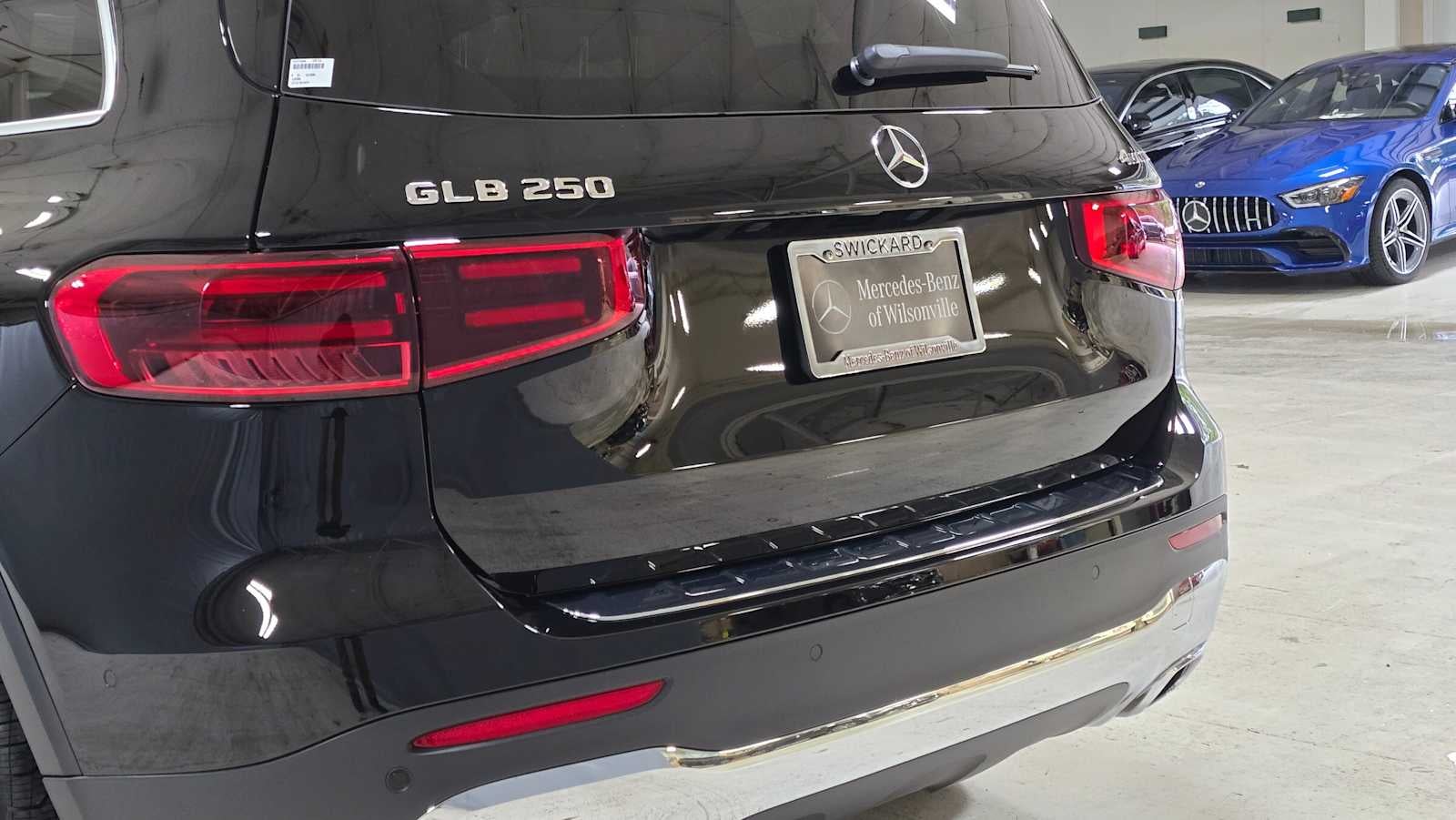 2026 Mercedes-Benz GLB 250 4MATIC® SUV