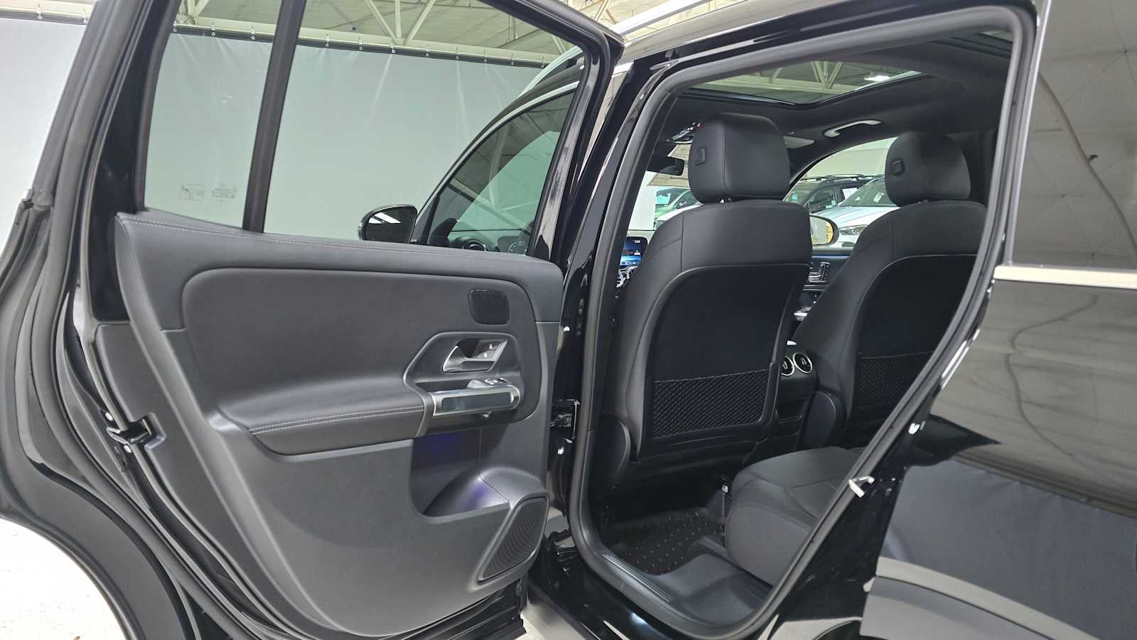 2026 Mercedes-Benz GLB 250 4MATIC® SUV