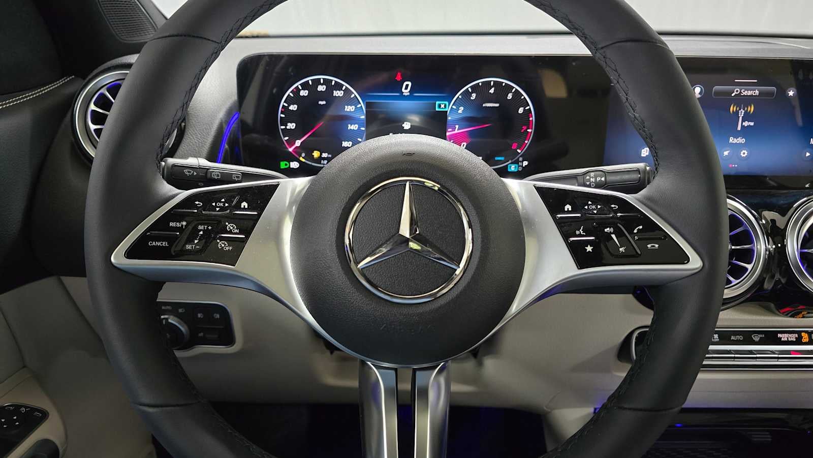 2026 Mercedes-Benz GLB 250 4MATIC® SUV