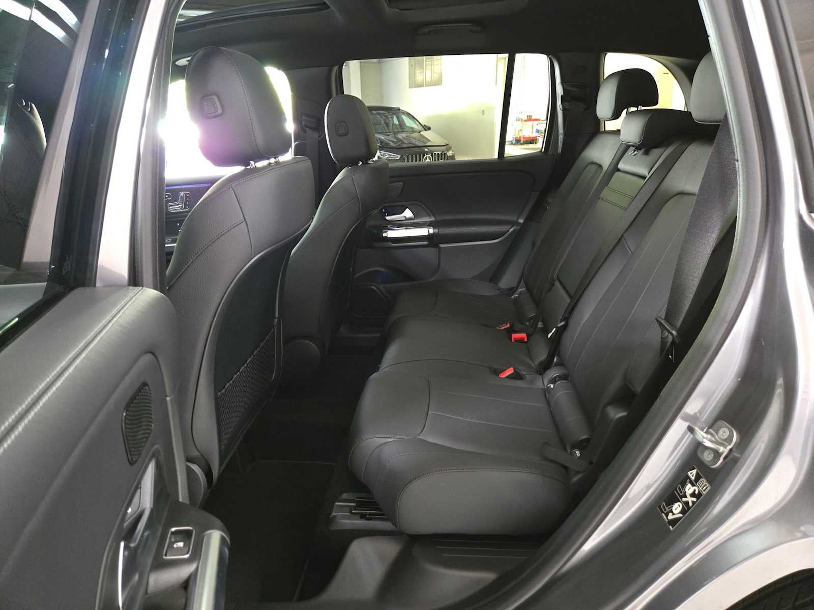 2026 Mercedes-Benz GLB 250 4MATIC® SUV
