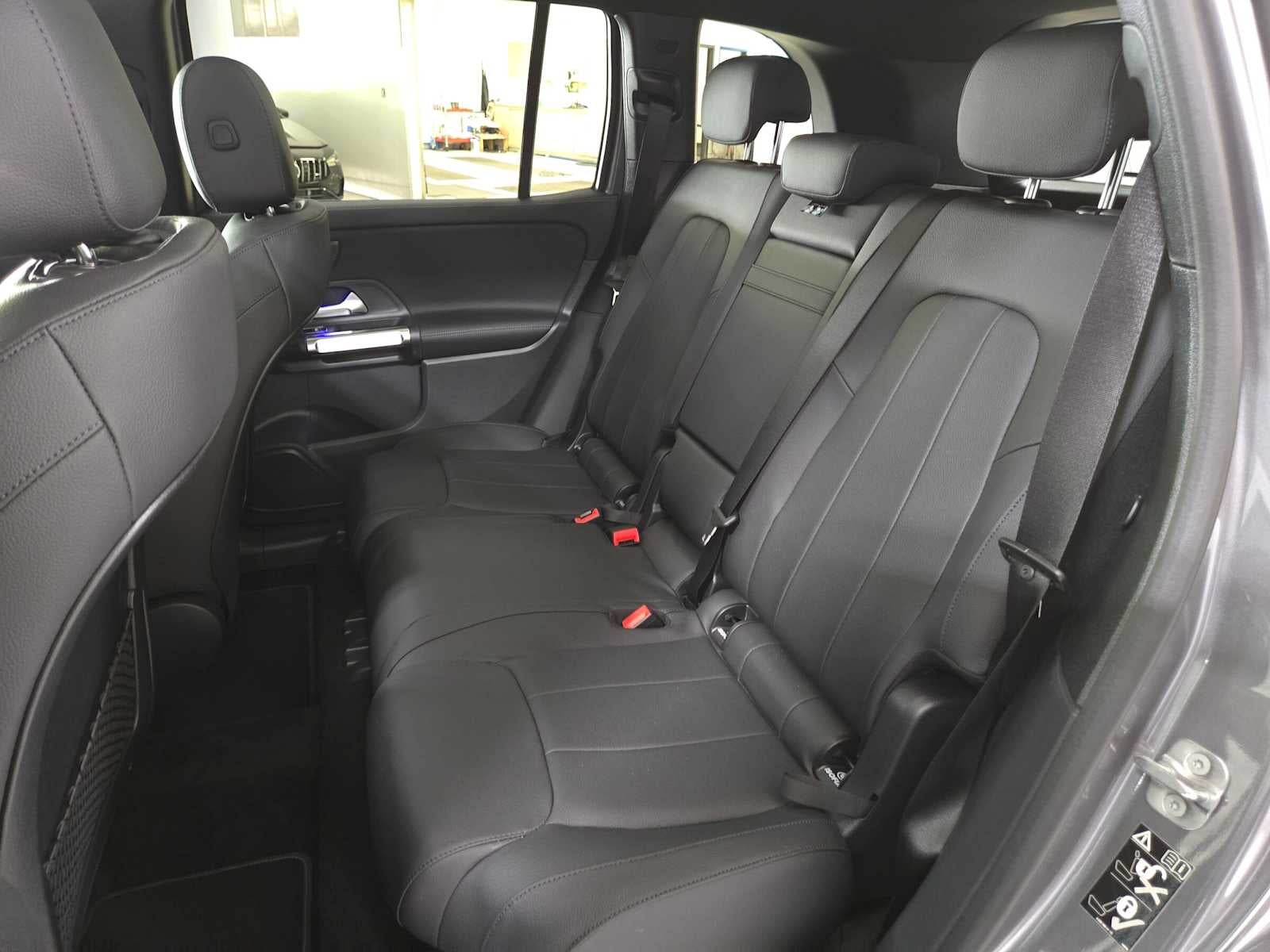 2026 Mercedes-Benz GLB 250 4MATIC® SUV